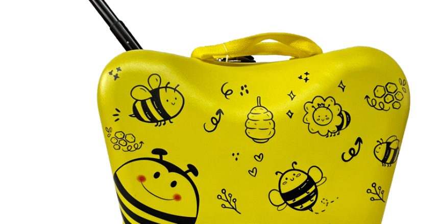 kids ride on luggage